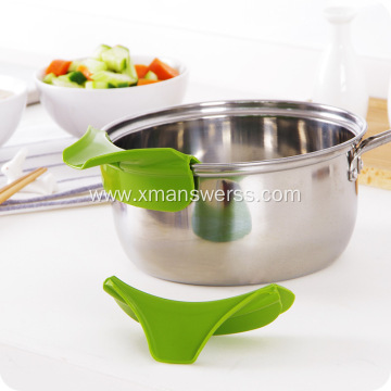 kitchen anti-overflow silicone pouring soup tool funnel